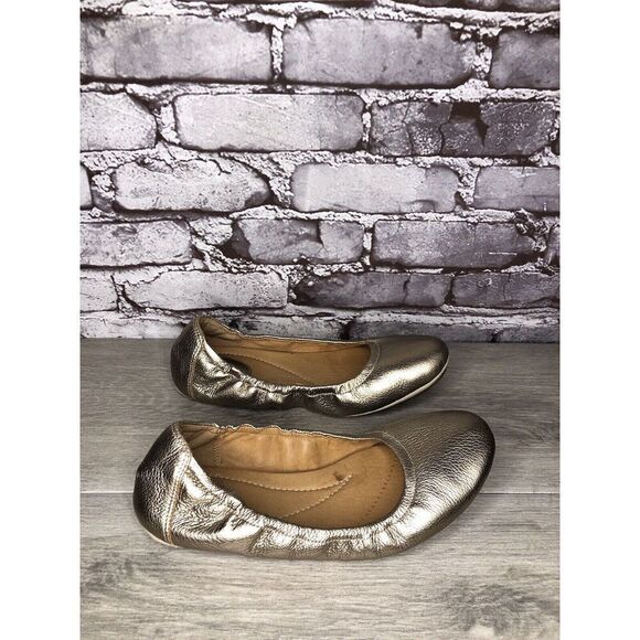 Clarks Artisan Bronze Gold Leather Casual Ballet Flats Shoes Women Sz 8M US/39EU - Picture 3 of 16